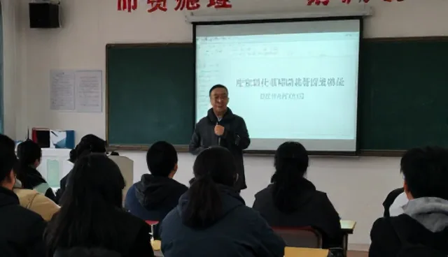教育信息平台如何适应不同用户需求